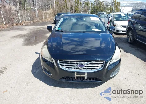 2013 Volvo S60 T5/T5 Platinum/T5 Premier/T5 Premier Plus из США, поврежденный, VIN YV1612FH8D2186259